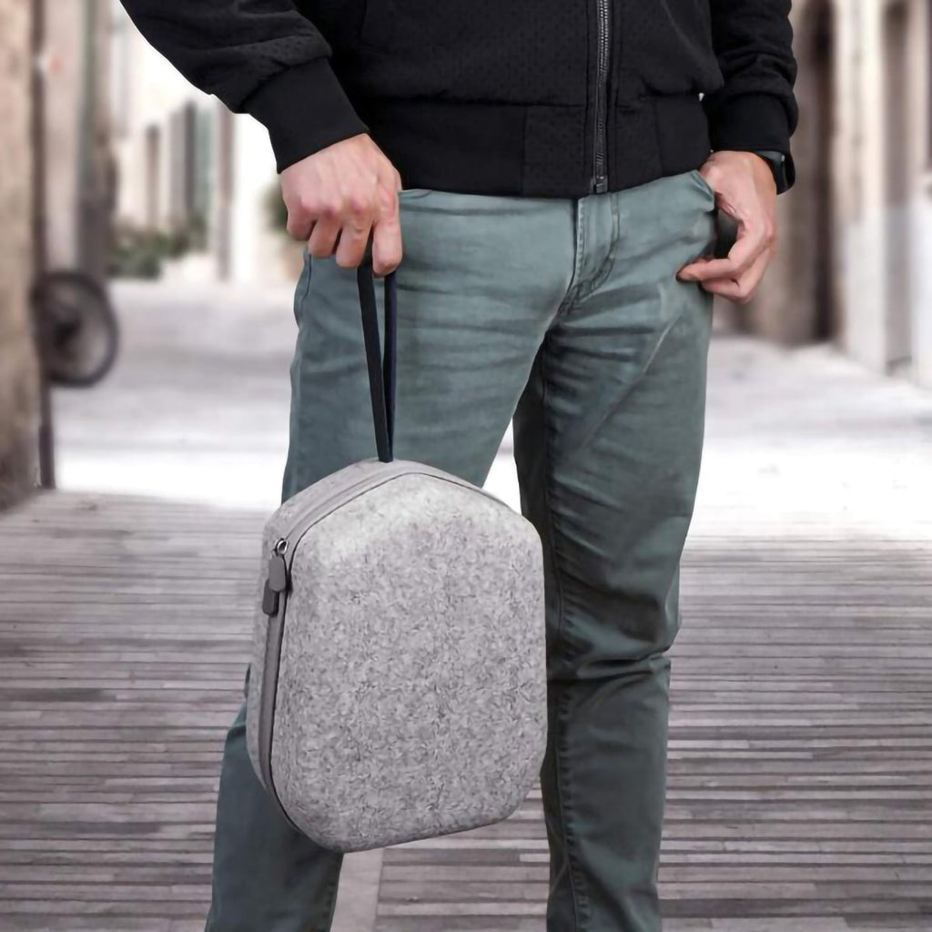 Hard Carrying Case for Meta Quest 3 / Quest 2 Lightweight Full Protection Storage Bag Fixed Protection for VR Headset Accessories Hard Carrying Case for Travel Home Storage